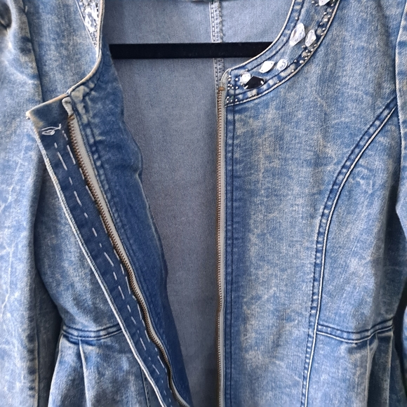 Embellished Denim Jacket - Picture 6 of 8